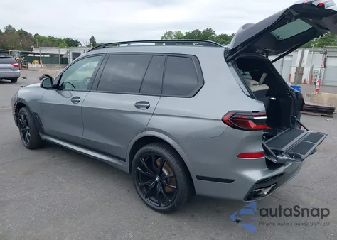2023 BMW X7 xDrive40I из США, поврежденный, VIN 5UX23EM05P9P42941